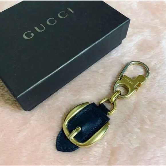 GUCCI Keychain - Picture 1 of 4